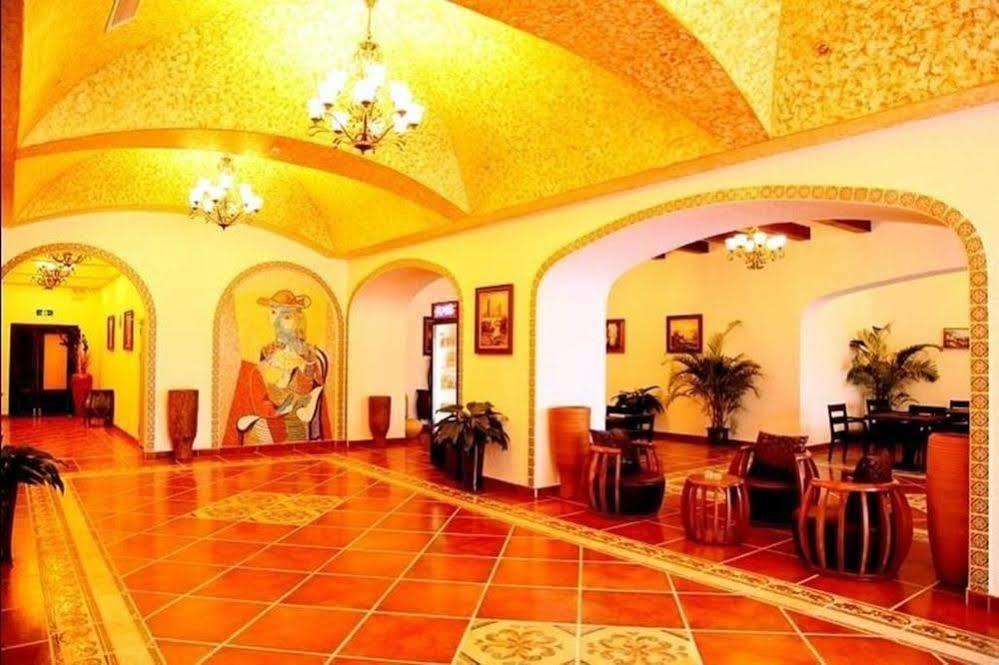 Lingshui Shenzhou Holiday Hotel Exterior foto